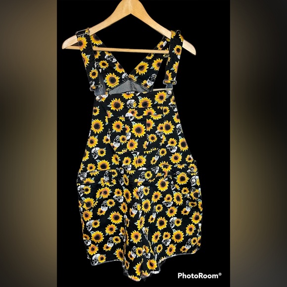 HT Denim Sunflowers & Skulls Shortalls - Picture 4 of 11